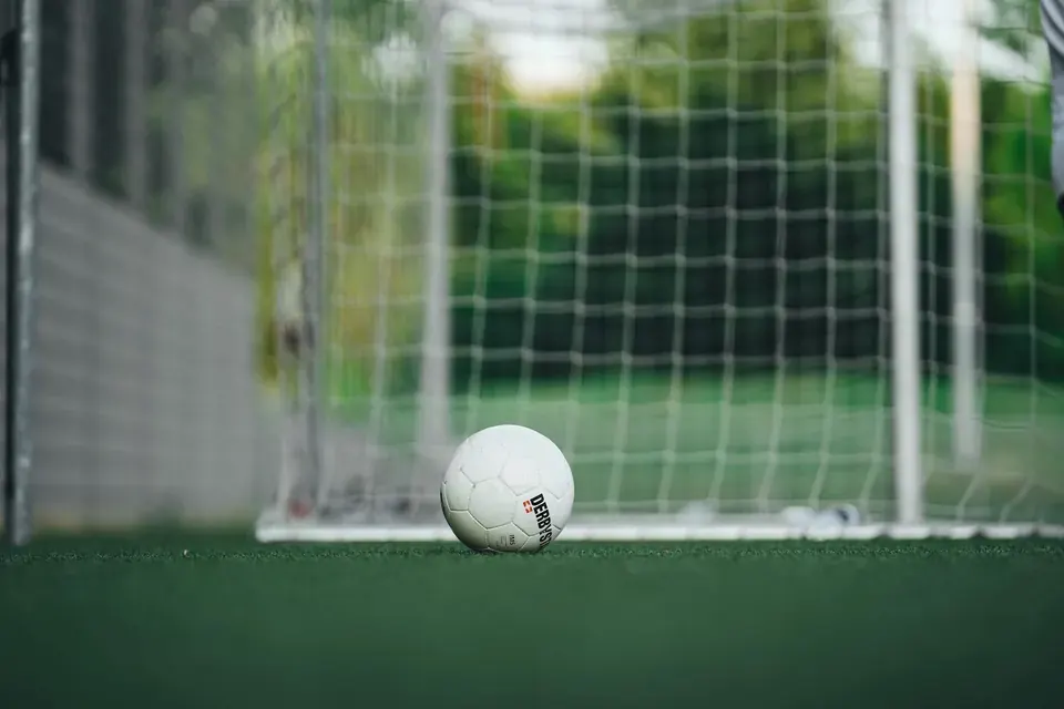 The Foundations: From Roker Park to the Academy of Light